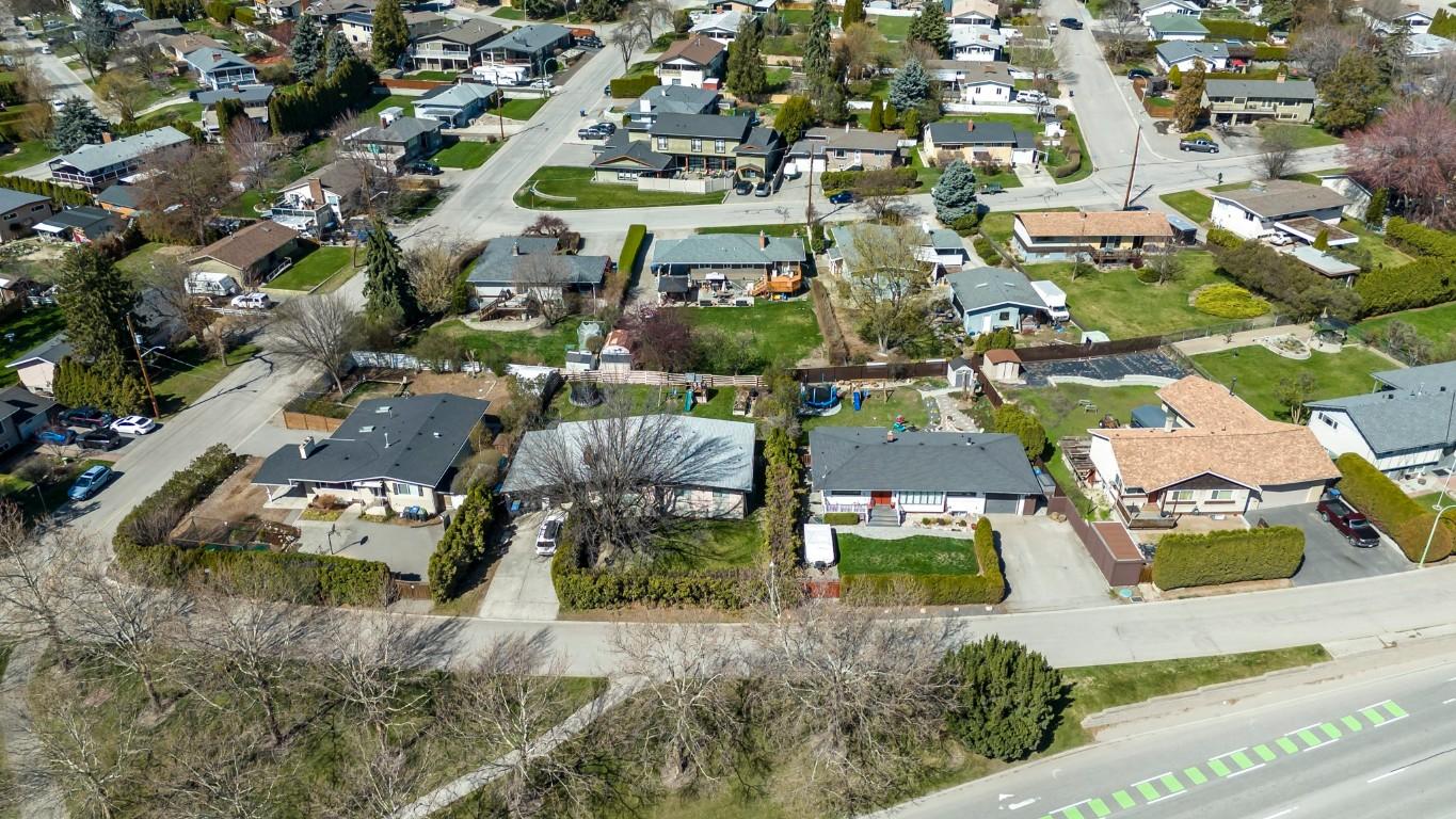 









730


Glenmore

Drive,
Kelowna,







BC
V1Y 4N8

