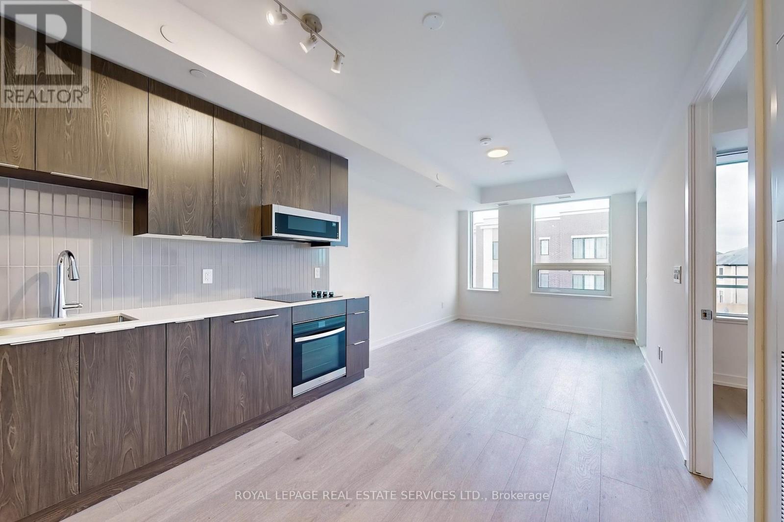 












239 - 2501 SAW WHET BOULEVARD N

,
Oakville,




Ontario
L6M5N2

