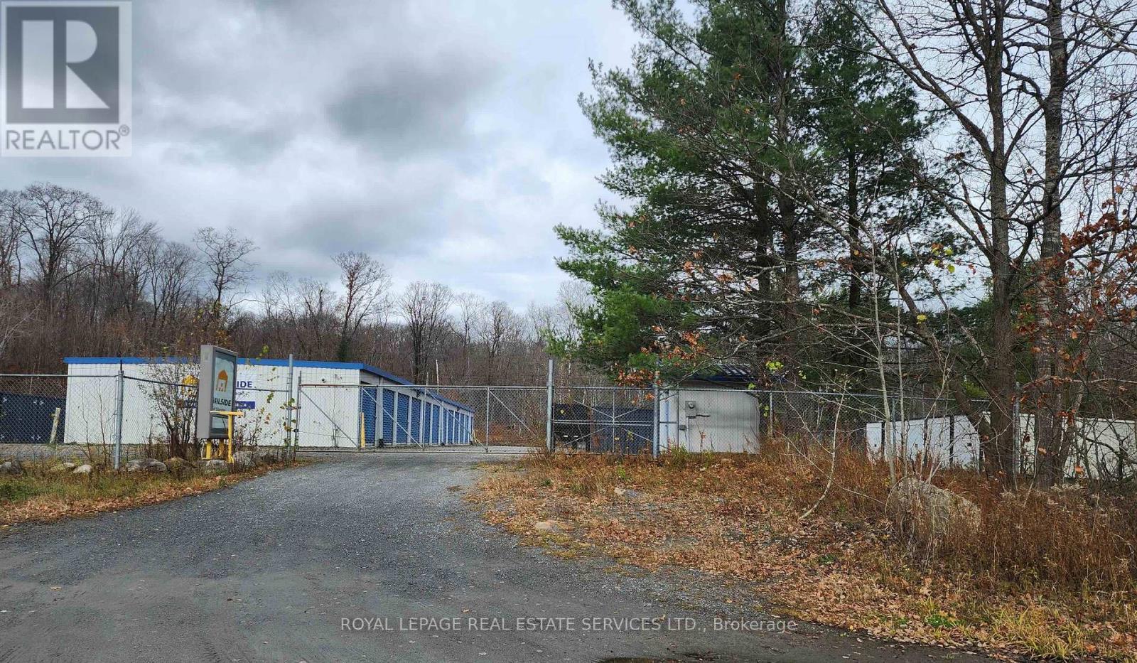 












23 MUD LAKE ROAD

,
Seguin,




Ontario
P2A2W8

