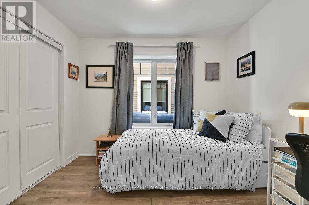 












202 - 83 ST MORITZ TERRACE

,
Russell,




Ontario
K0A1W0

