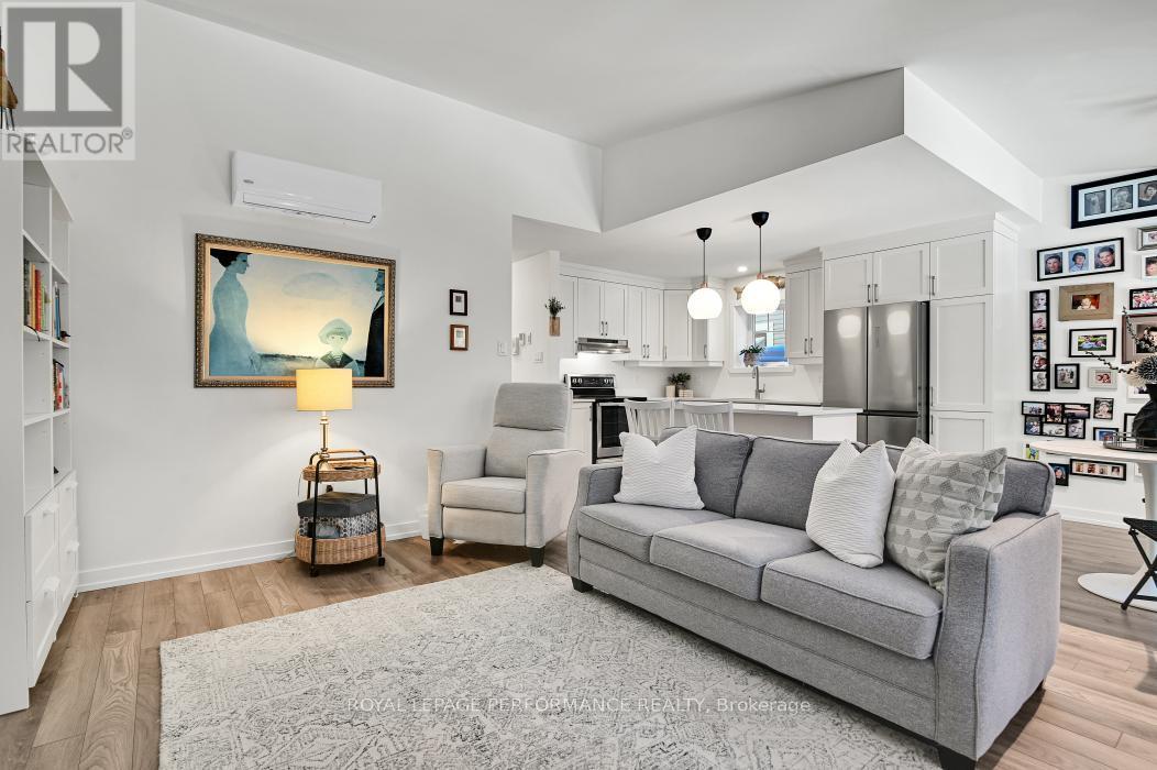 












202 - 83 ST MORITZ TERRACE

,
Russell,




Ontario
K0A1W0

