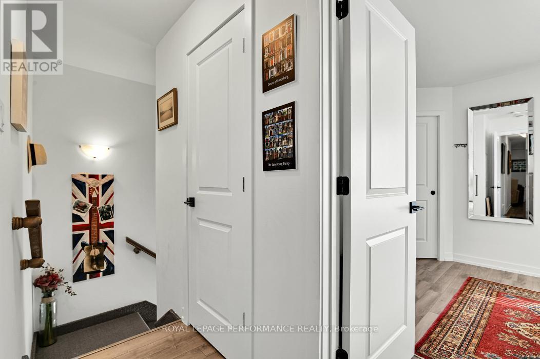 












202 - 83 ST MORITZ TERRACE

,
Russell,




Ontario
K0A1W0

