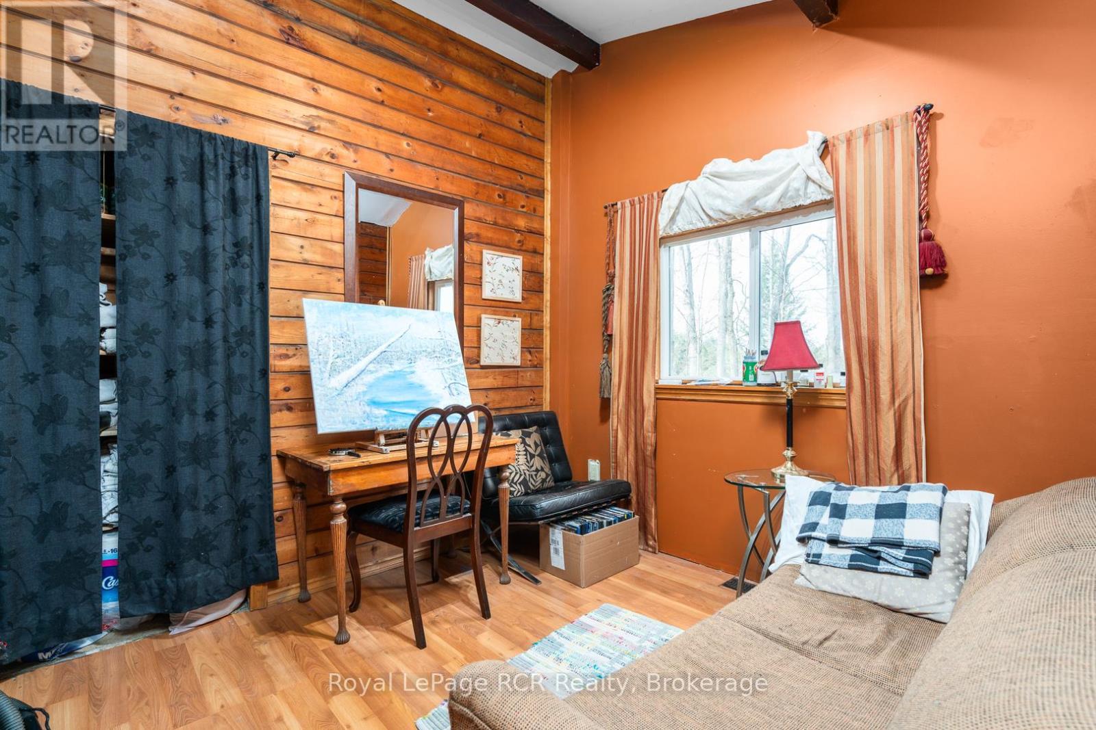 












117 MCCULLOUGH LAKE DRIVE

,
Chatsworth,




Ontario
N0H2V0

