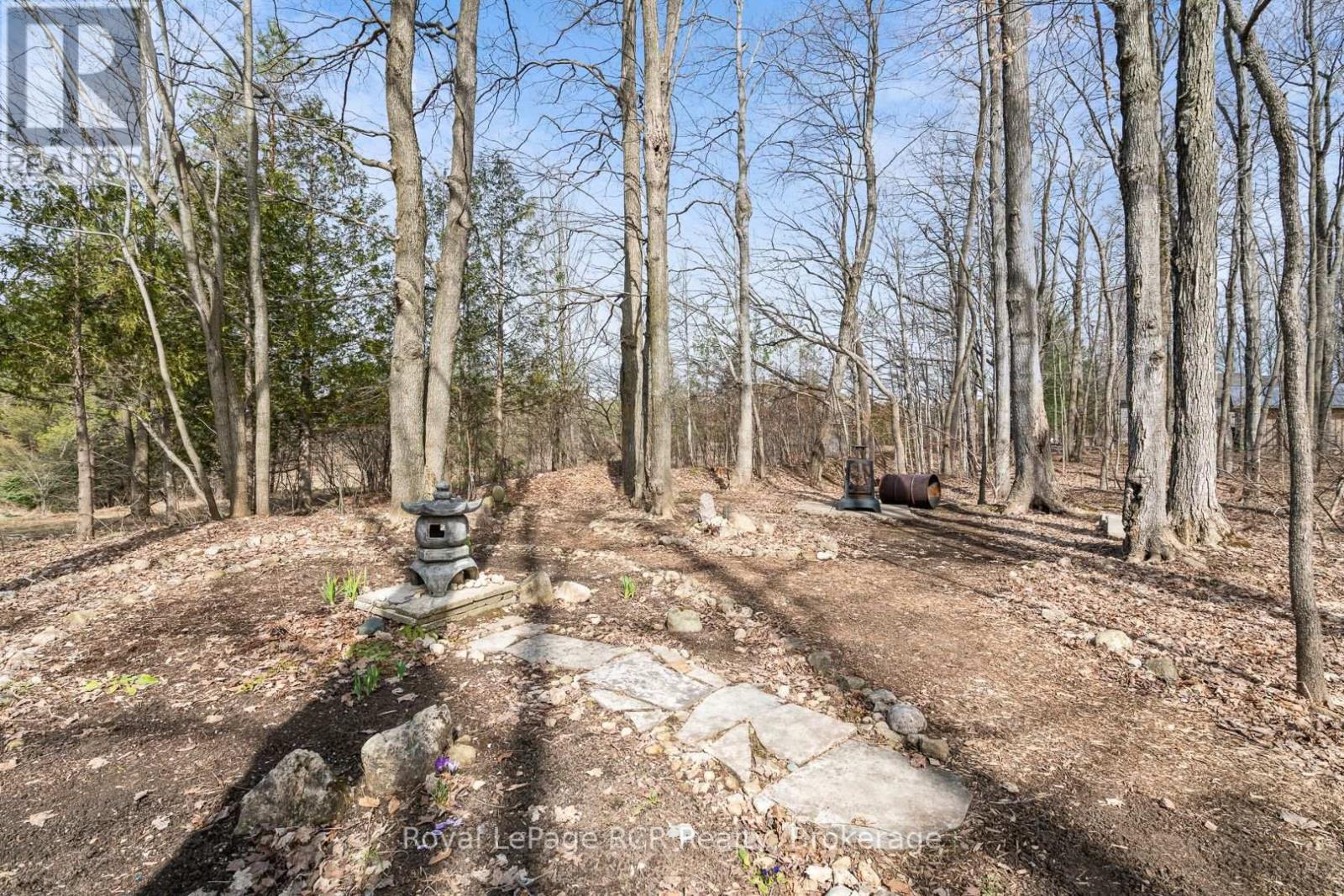












117 MCCULLOUGH LAKE DRIVE

,
Chatsworth,




Ontario
N0H2V0

