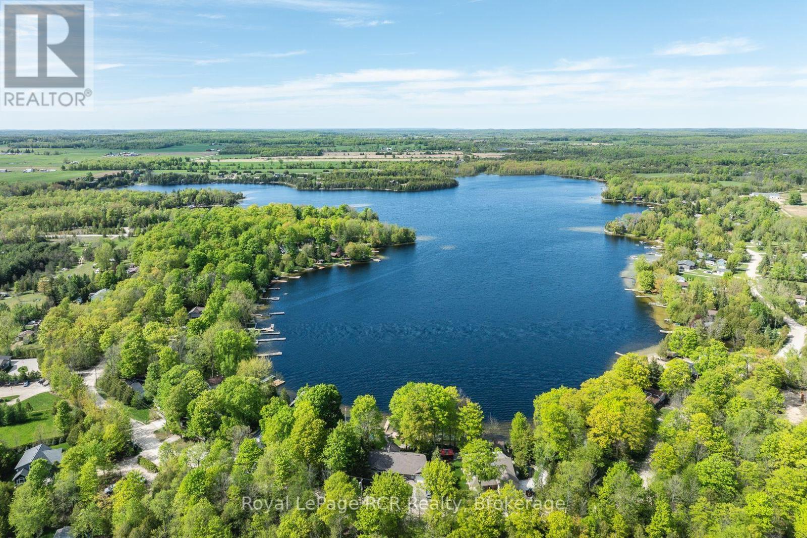 












117 MCCULLOUGH LAKE DRIVE

,
Chatsworth,




Ontario
N0H2V0

