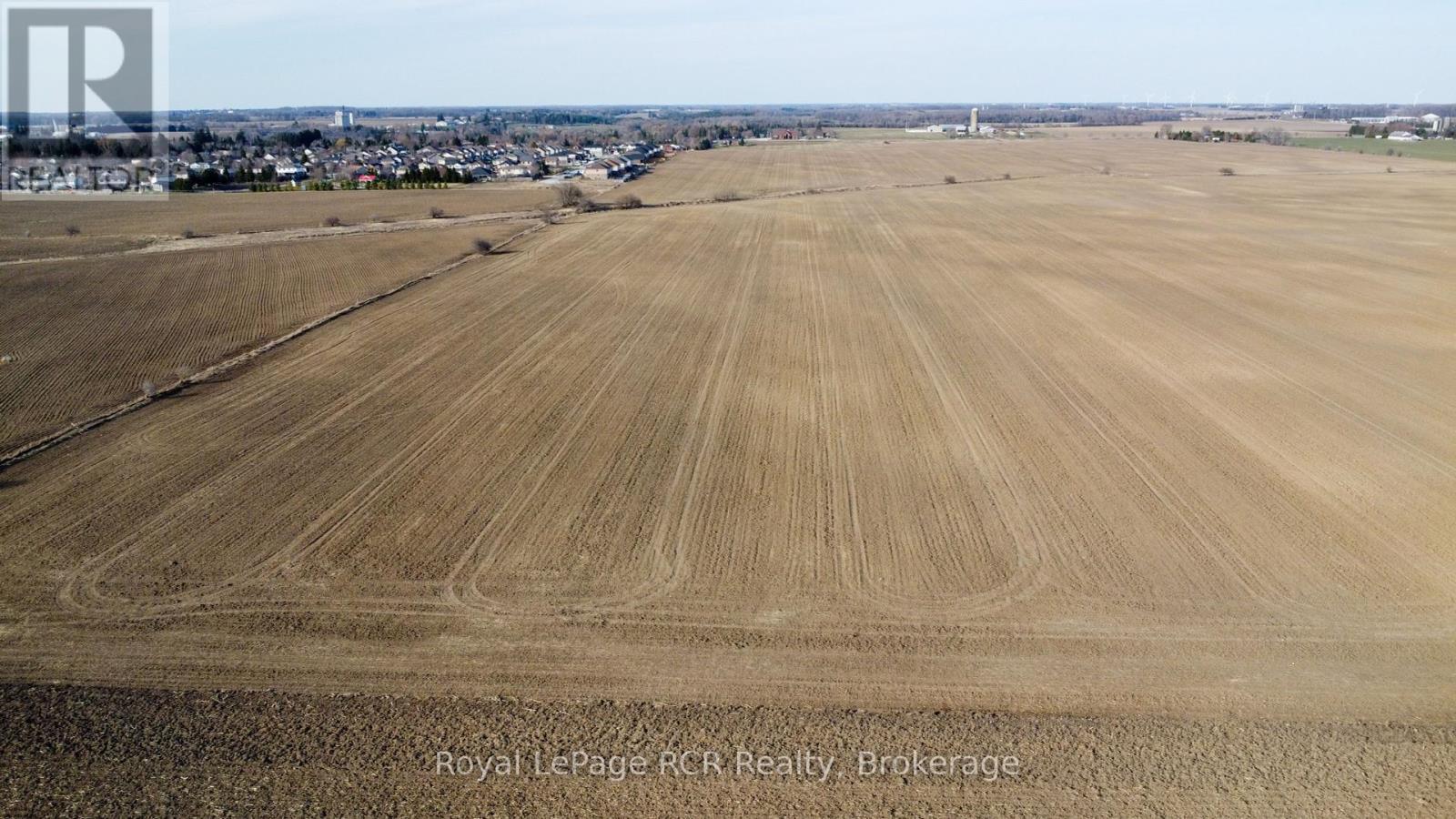 












7950 WELLINGTON ROAD 8 ROAD

,
Mapleton,







Ontario
N0G1P0

