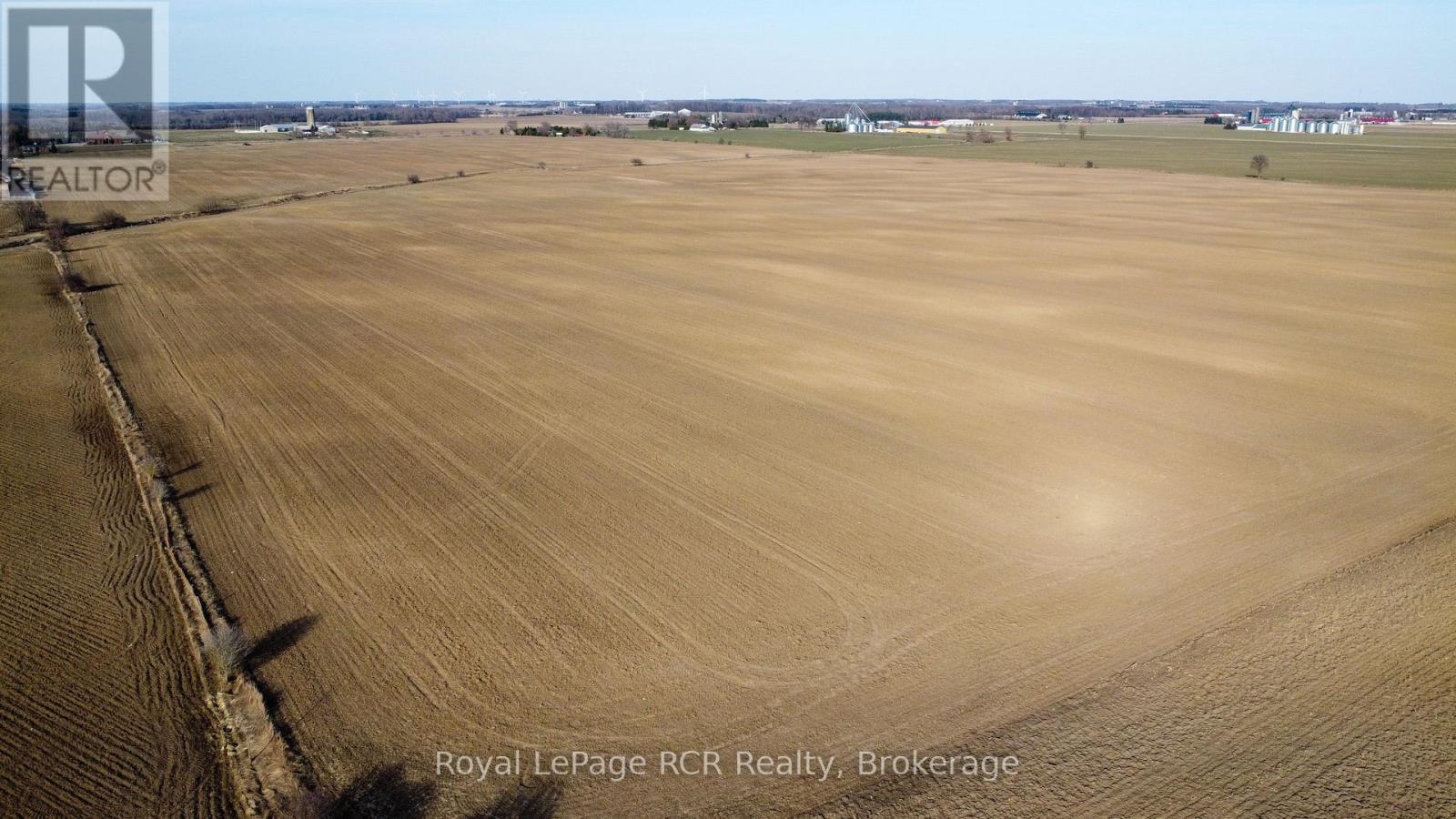 












7950 WELLINGTON ROAD 8 ROAD

,
Mapleton,







Ontario
N0G1P0

