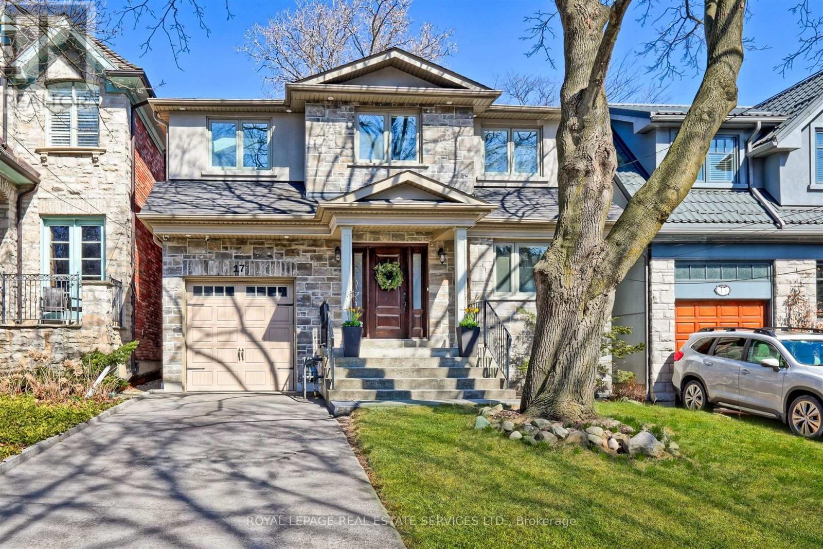 












17 WORTHINGTON CRESCENT

,
Toronto,




Ontario
M6S3P5

