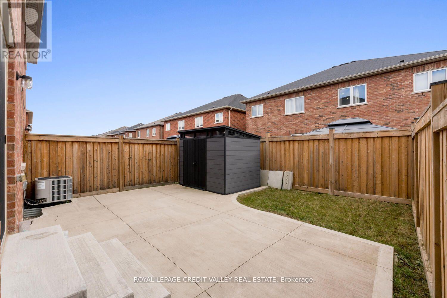 












480 DOWNES JACKSON HEIGHTS

,
Milton,




Ontario
L9T8W1

