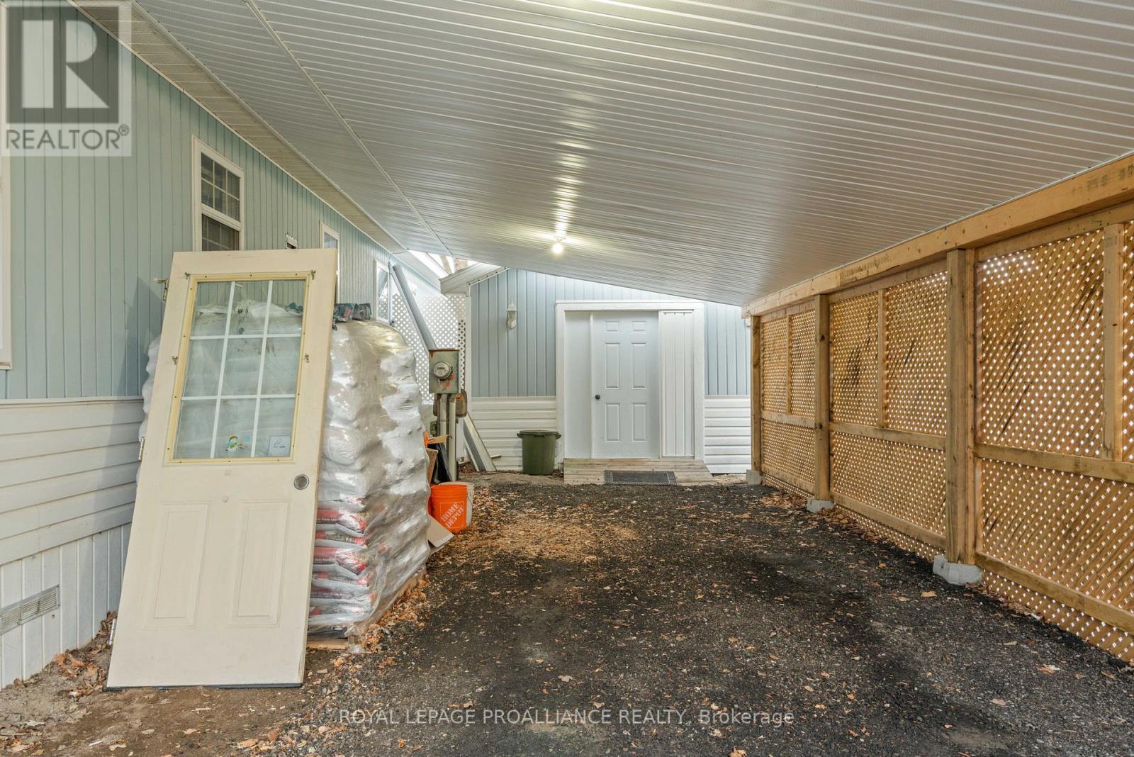












13 ZERAN STREET

,
Augusta,




Ontario
K6V5T2

