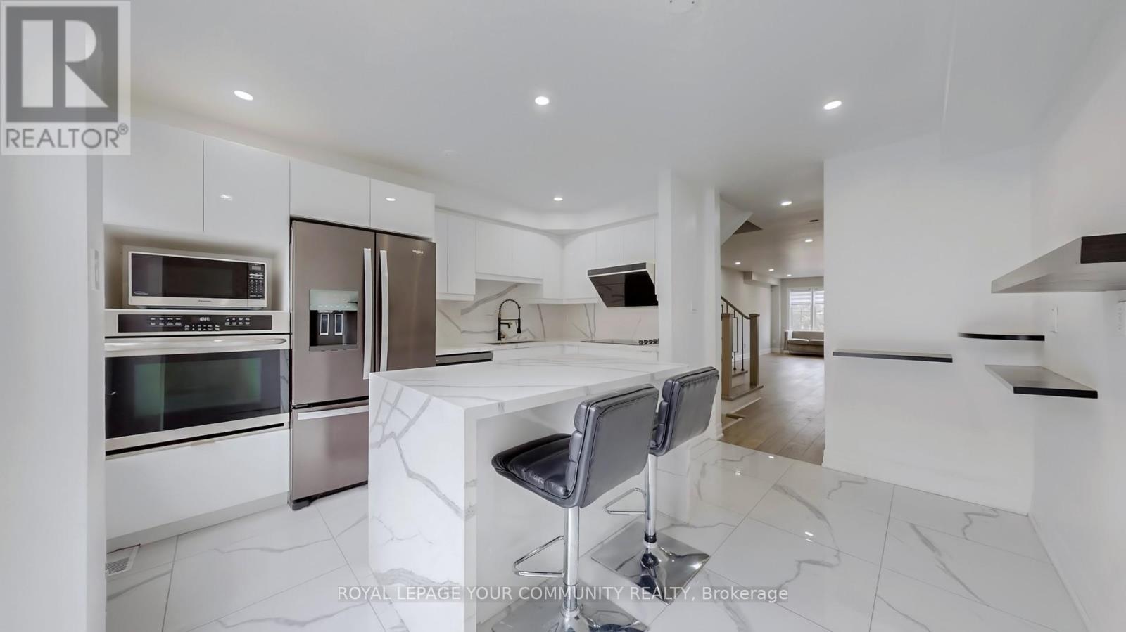 












148 RORY ROAD

,
Toronto,




Ontario
M6L3G4

