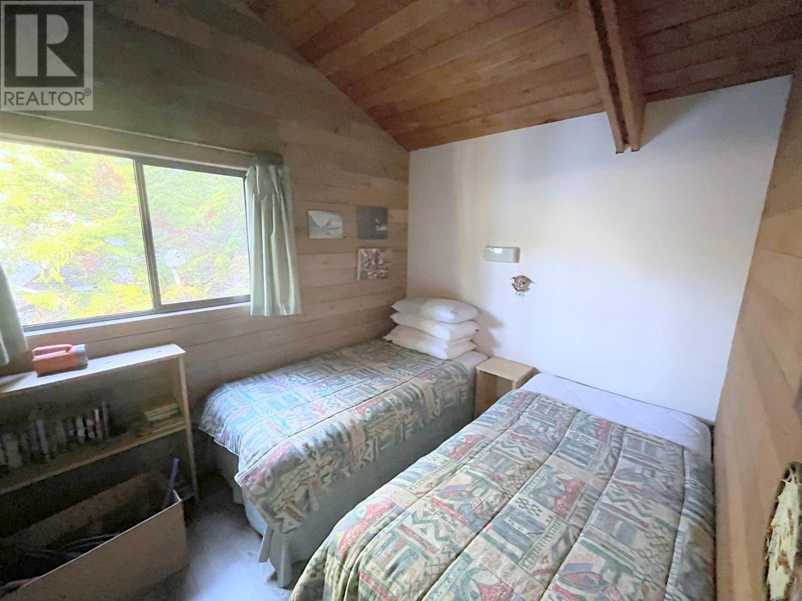 












Lot 2 SAKINAW LAKE

,
Pender Harbour,




British Columbia
V0N2H0

