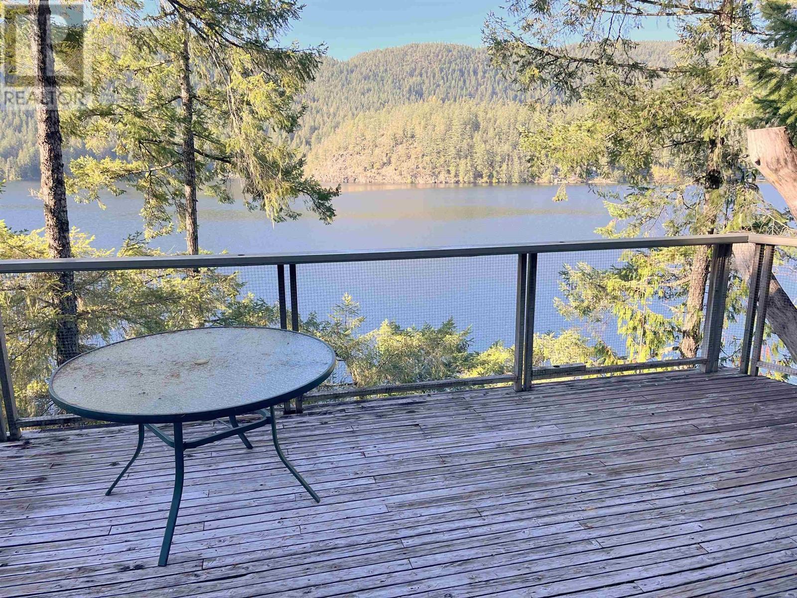 












Lot 2 SAKINAW LAKE

,
Pender Harbour,




British Columbia
V0N2H0

