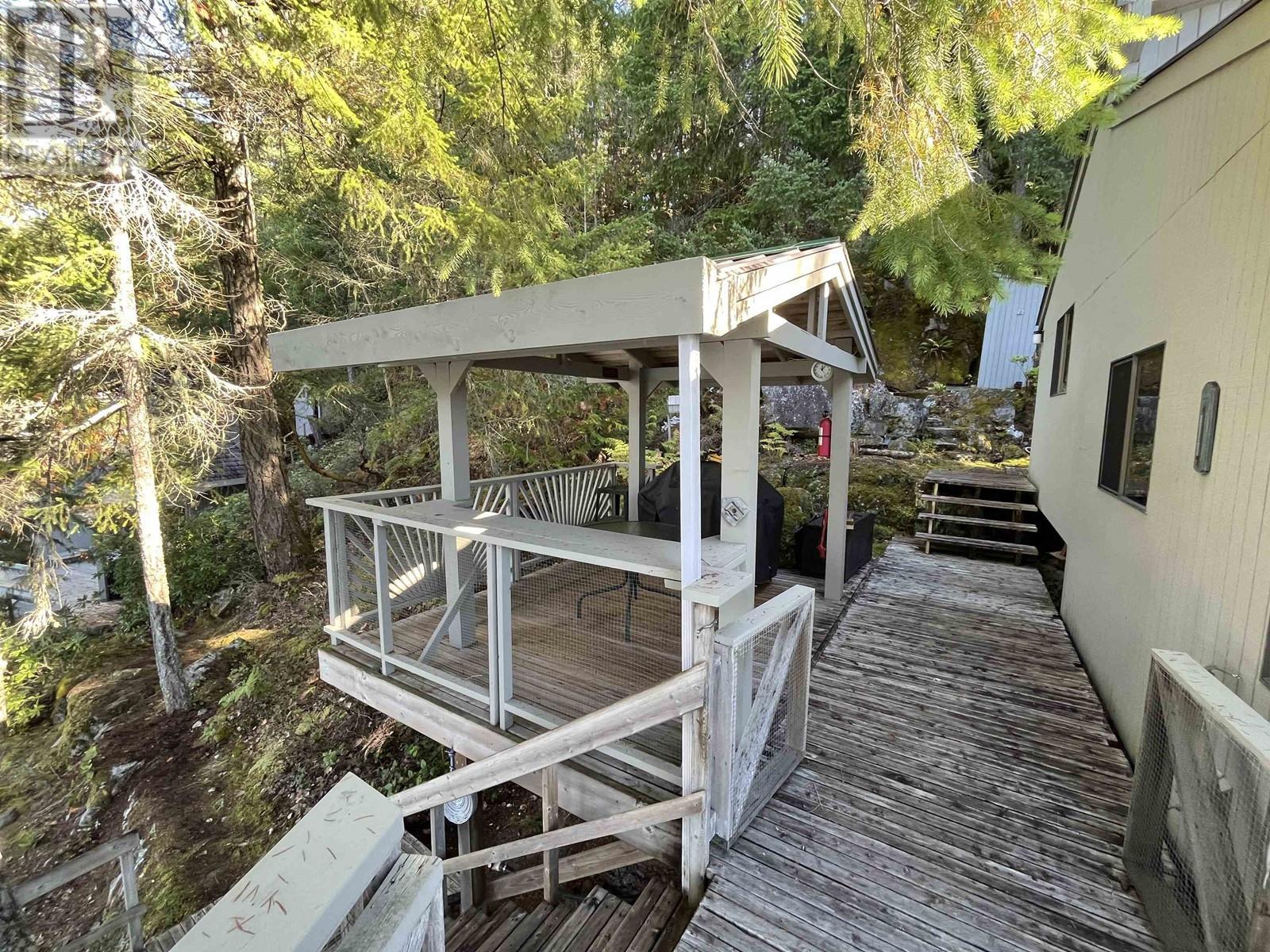 












Lot 2 SAKINAW LAKE

,
Pender Harbour,




British Columbia
V0N2H0

