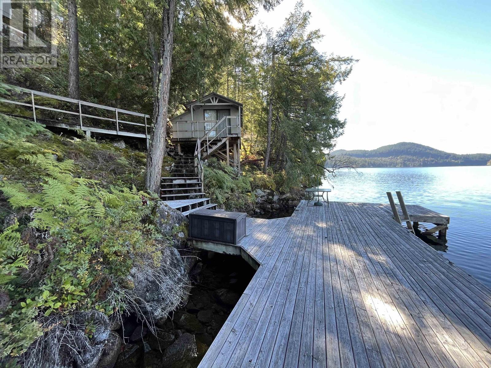 












Lot 2 SAKINAW LAKE

,
Pender Harbour,




British Columbia
V0N2H0

