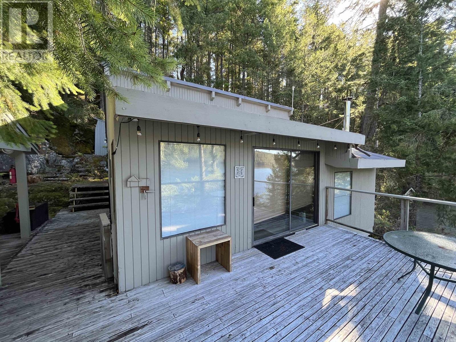 












Lot 2 SAKINAW LAKE

,
Pender Harbour,




British Columbia
V0N2H0


