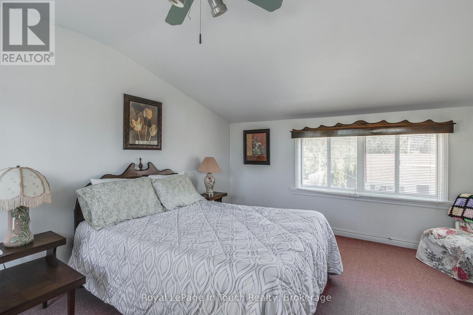












25 YARWOOD ROAD

,
Tiny,




Ontario
L0L2J0

