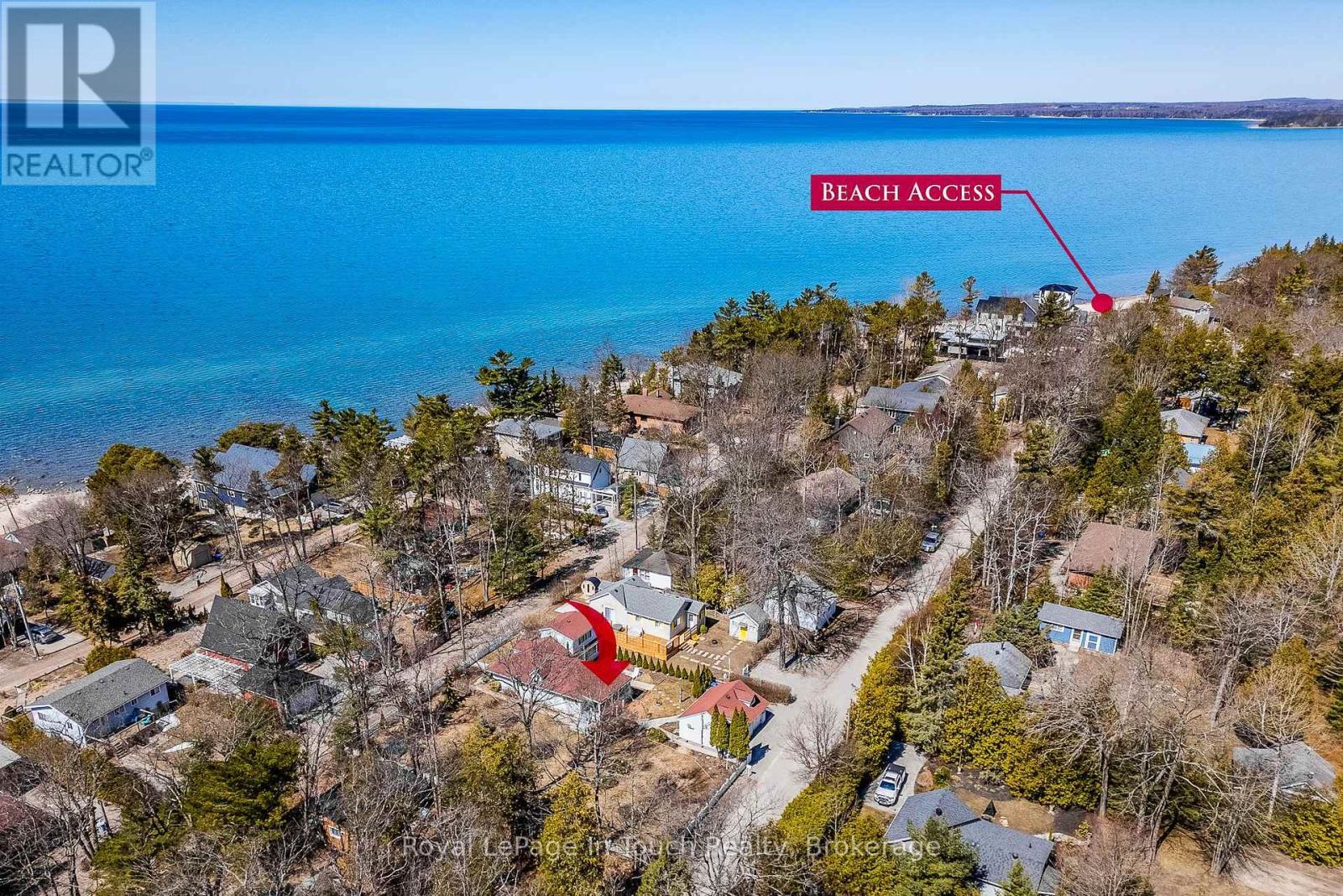 












25 YARWOOD ROAD

,
Tiny,




Ontario
L0L2J0

