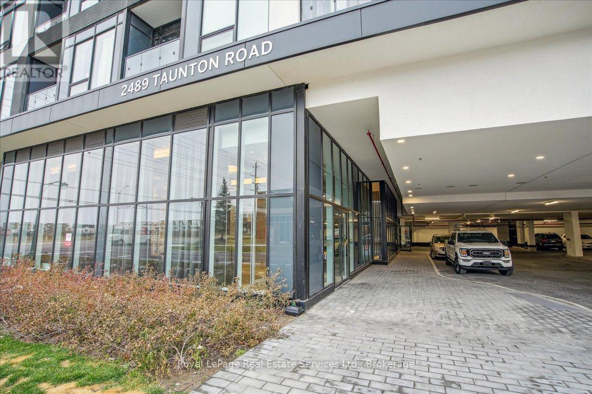 












1112 - 2489 TAUNTON ROAD

,
Oakville (RO River Oaks),




Ontario
L6H3R9

