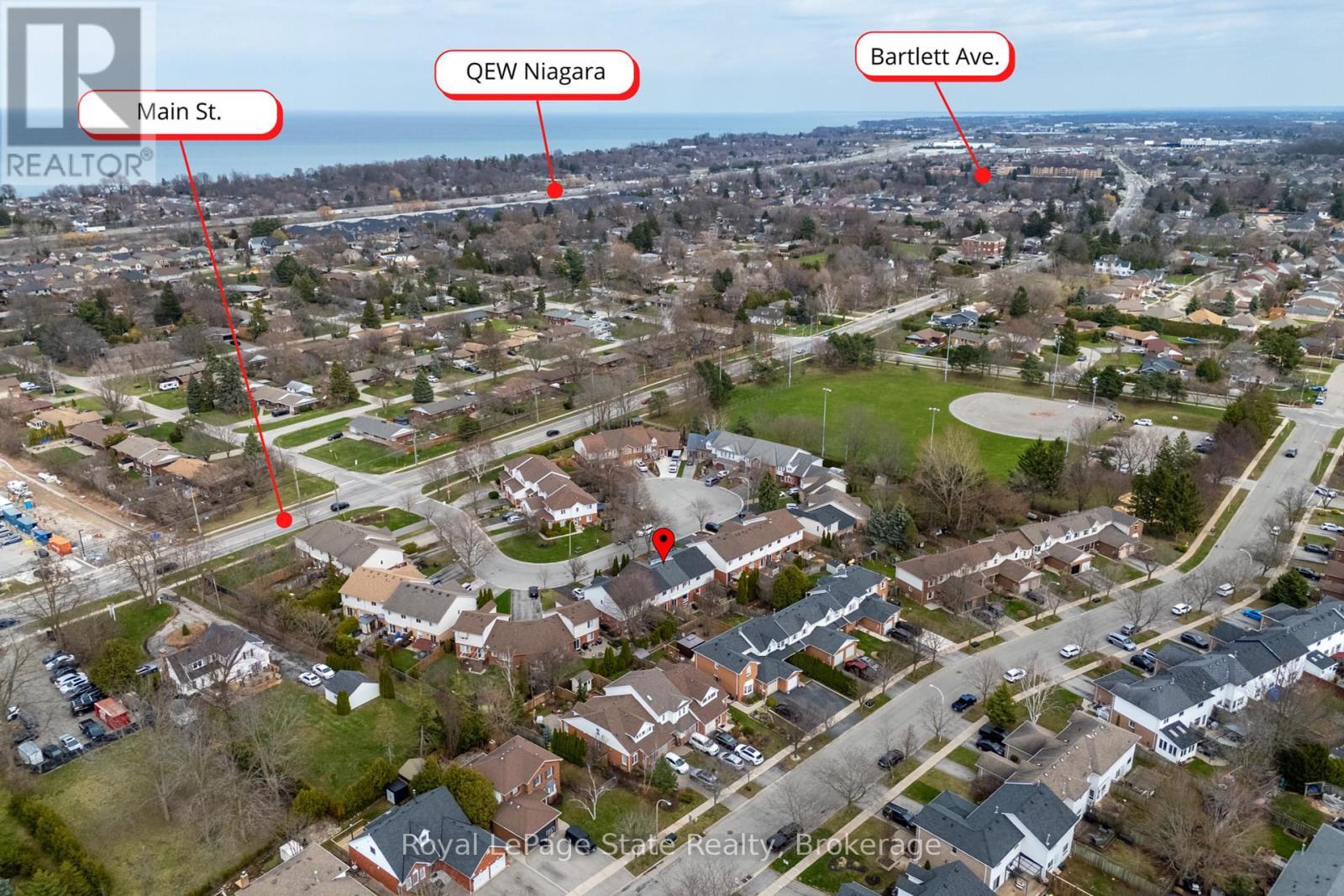 












13 WALKER COURT

,
Grimsby (Grimsby East),




Ontario
L3M5J5

