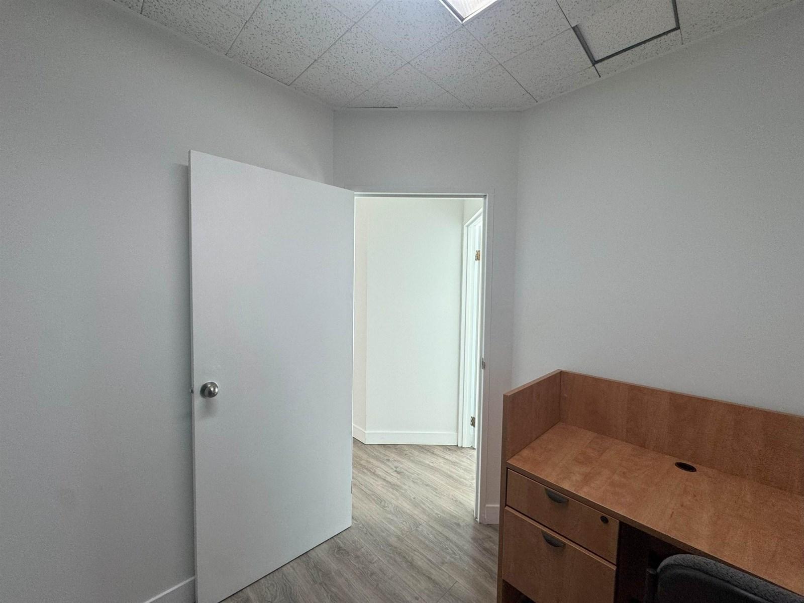 












205 8035 120 STREET

,
Delta,




British Columbia
V4C6P8

