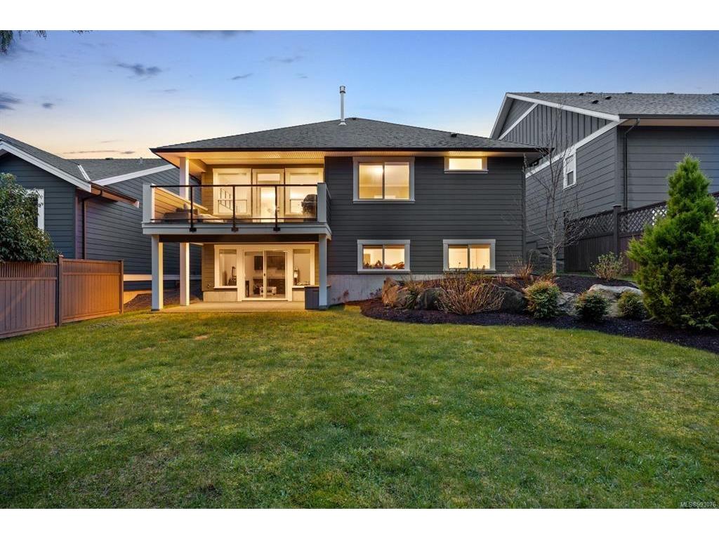 












1146 Crown Isle Boulevard

,
Courtenay,




BC
V9N0E1

