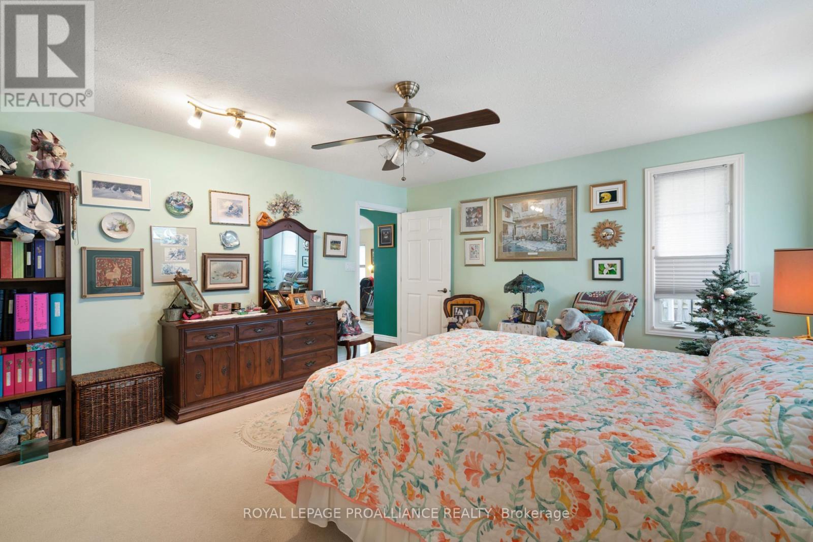 












21 LOYALIST PLACE

,
Brockville,




Ontario
K6V7M5

