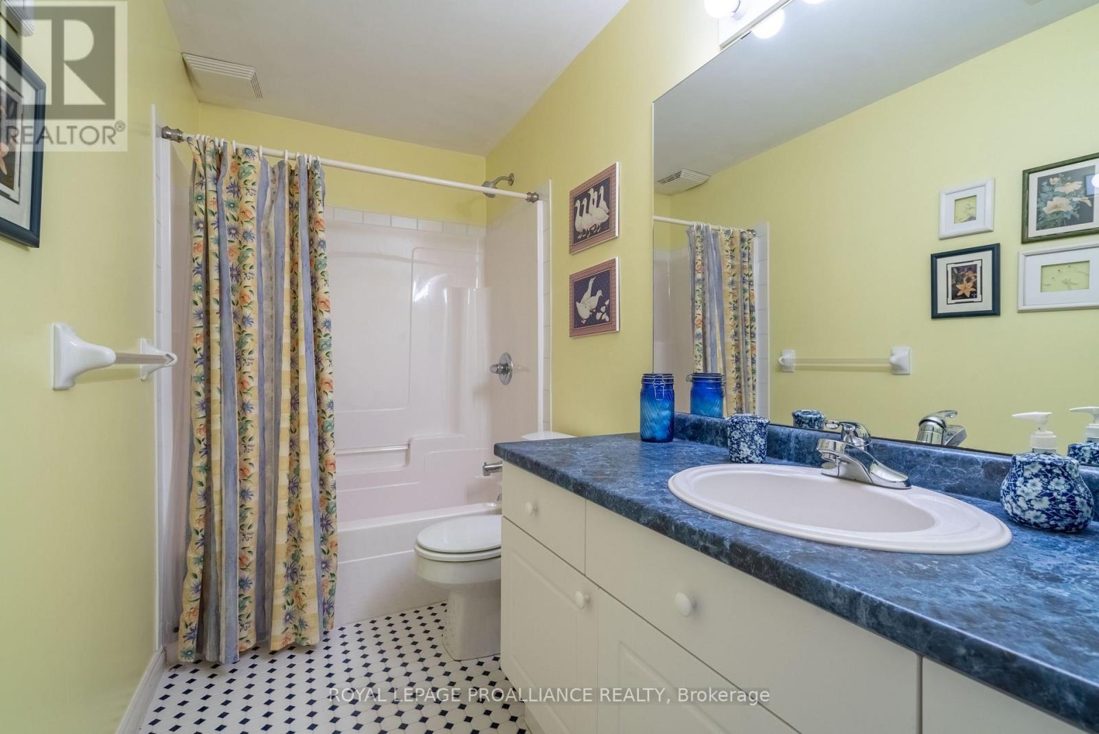 












21 LOYALIST PLACE

,
Brockville,




Ontario
K6V7M5

