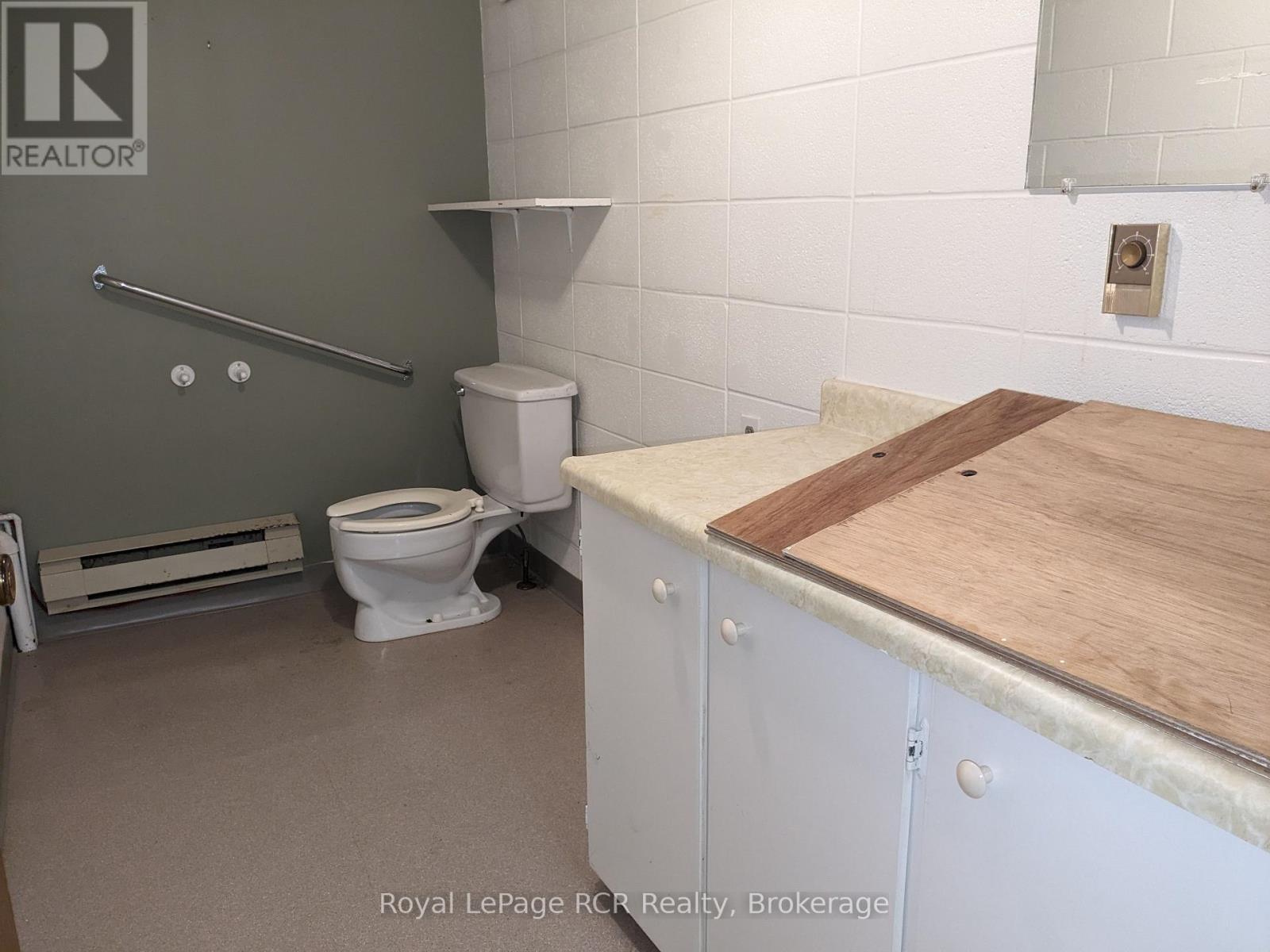 












137 GEORGE STREET W

,
West Grey,




Ontario
N0G1R0

