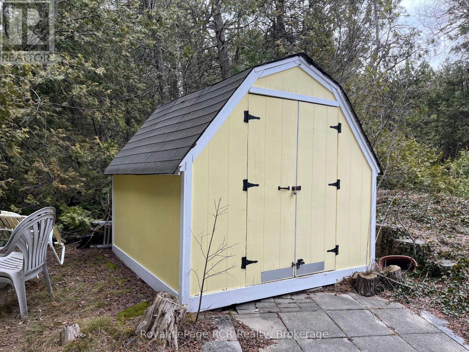 












1371 2ND AVENUE S

,
Native Leased Lands,




Ontario
N0H2L0

