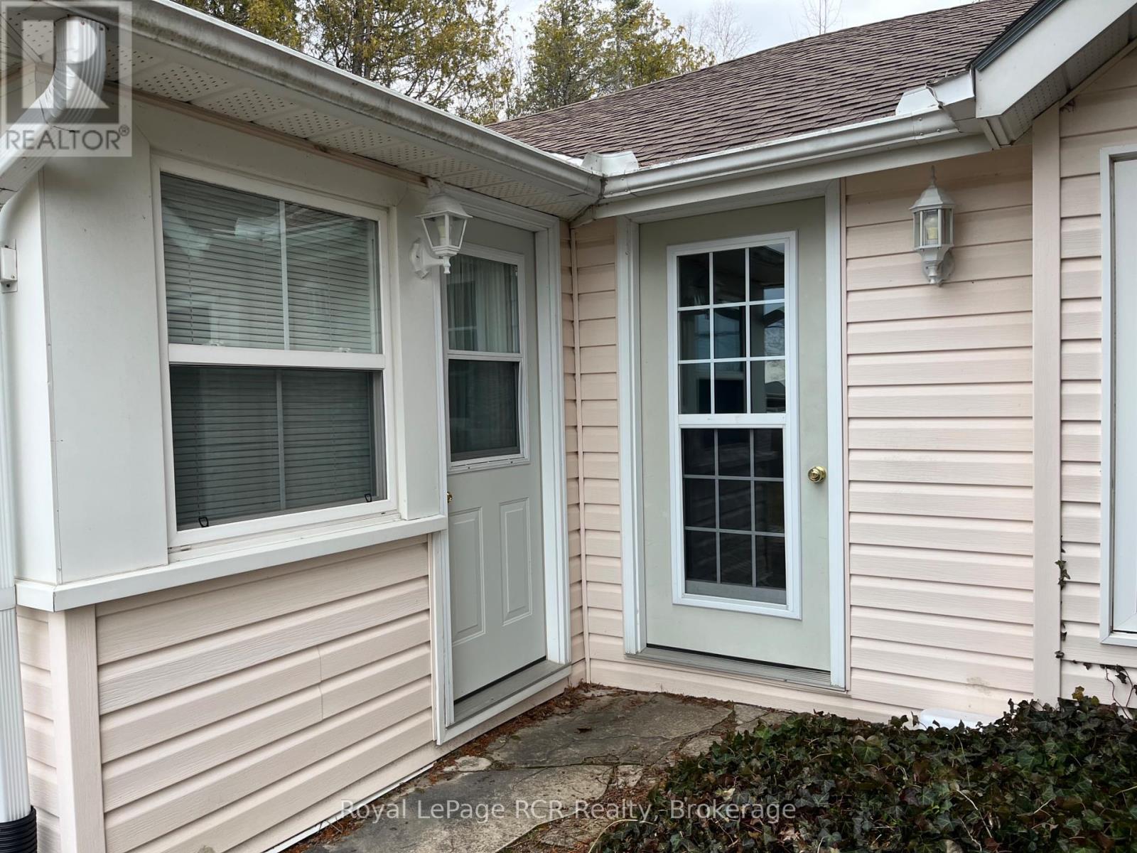 












1371 2ND AVENUE S

,
Native Leased Lands,




Ontario
N0H2L0

