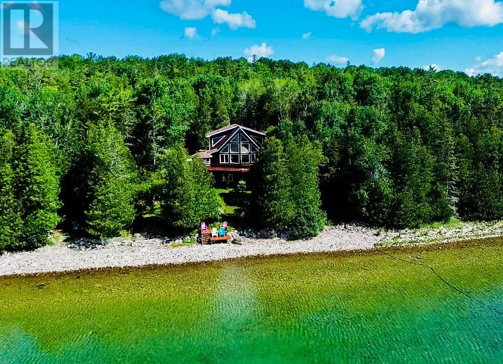 












595 Lakeshore Road

,
Tehkummah, Manitoulin Island,




Ontario
P0P2C0

