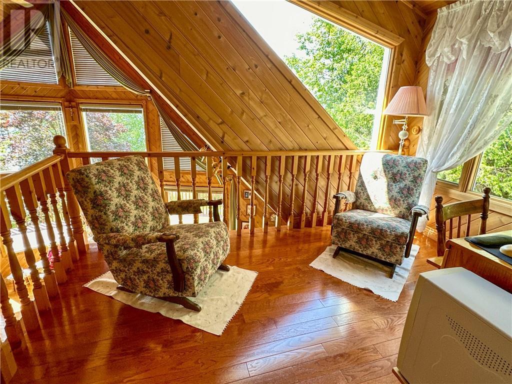 












595 Lakeshore Road

,
Tehkummah, Manitoulin Island,




Ontario
P0P2C0

