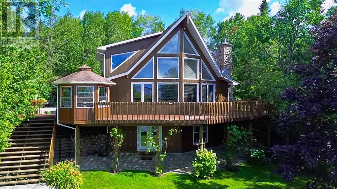 












595 Lakeshore Road

,
Tehkummah, Manitoulin Island,




Ontario
P0P2C0

