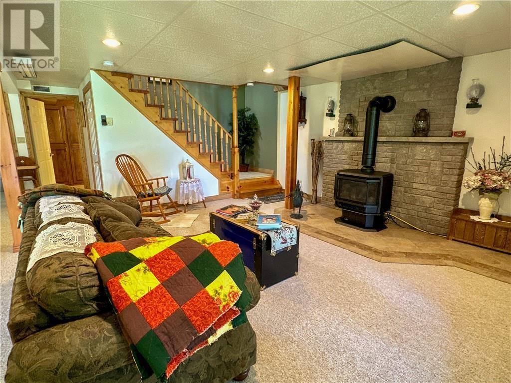 












595 Lakeshore Road

,
Tehkummah, Manitoulin Island,




Ontario
P0P2C0

