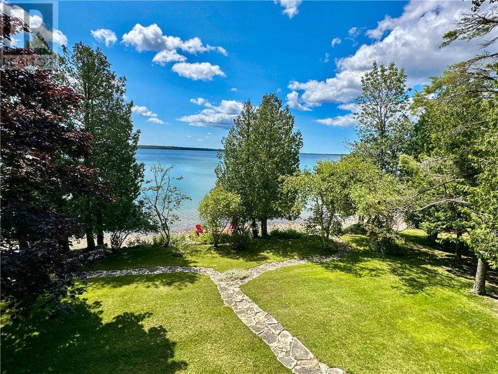 












595 Lakeshore Road

,
Tehkummah, Manitoulin Island,




Ontario
P0P2C0

