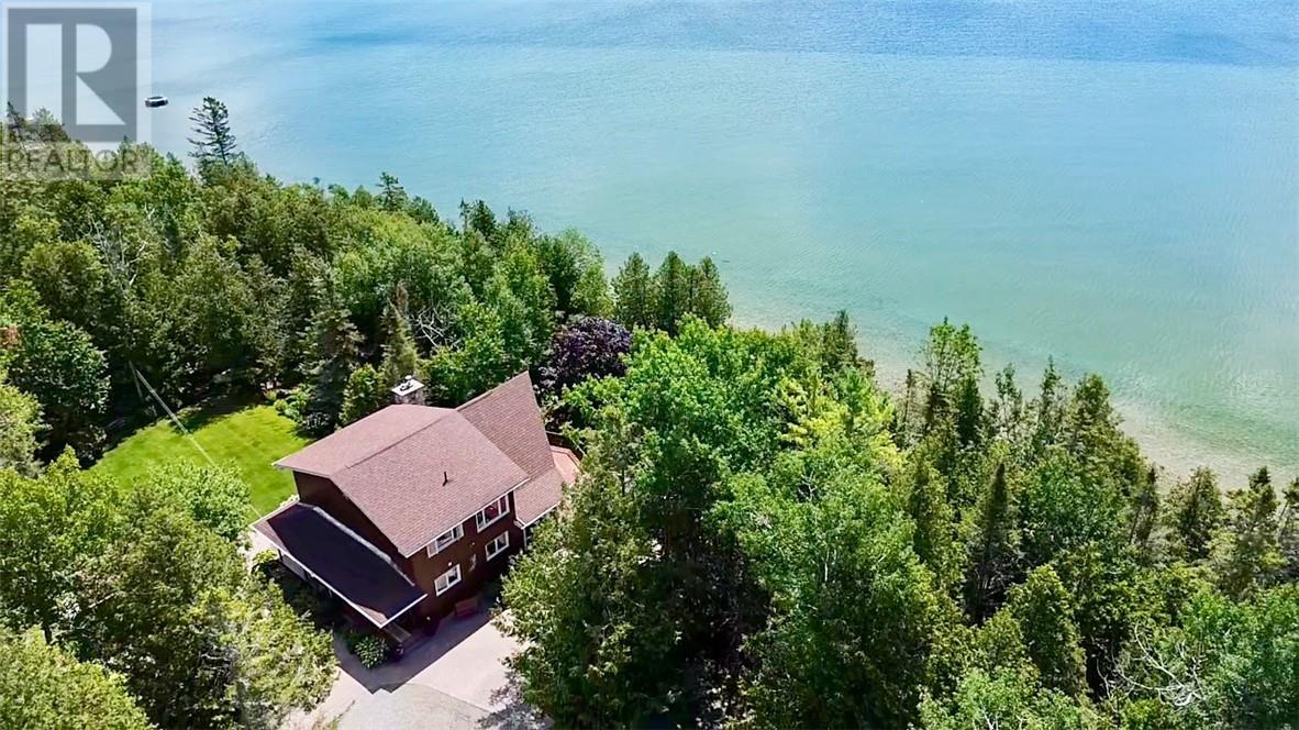 












595 Lakeshore Road

,
Tehkummah, Manitoulin Island,




Ontario
P0P2C0

