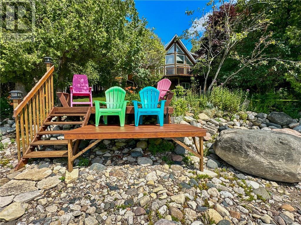 












595 Lakeshore Road

,
Tehkummah, Manitoulin Island,




Ontario
P0P2C0

