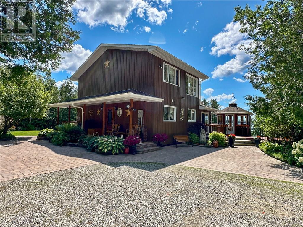 












595 Lakeshore Road

,
Tehkummah, Manitoulin Island,




Ontario
P0P2C0

