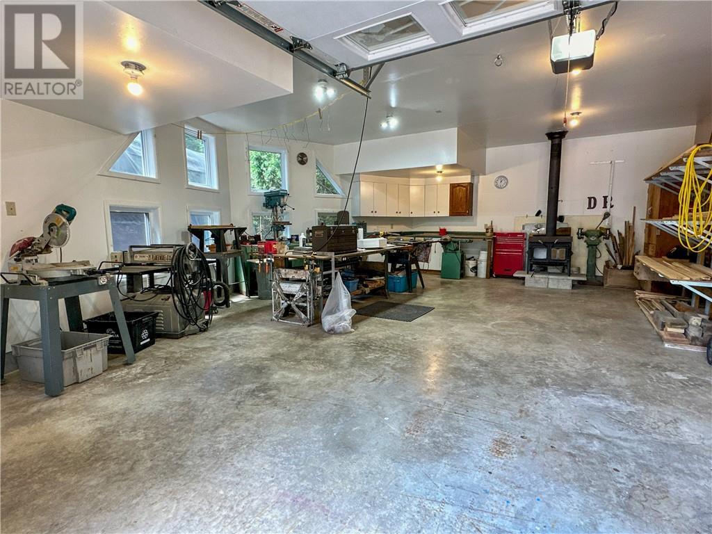 












595 Lakeshore Road

,
Tehkummah, Manitoulin Island,




Ontario
P0P2C0

