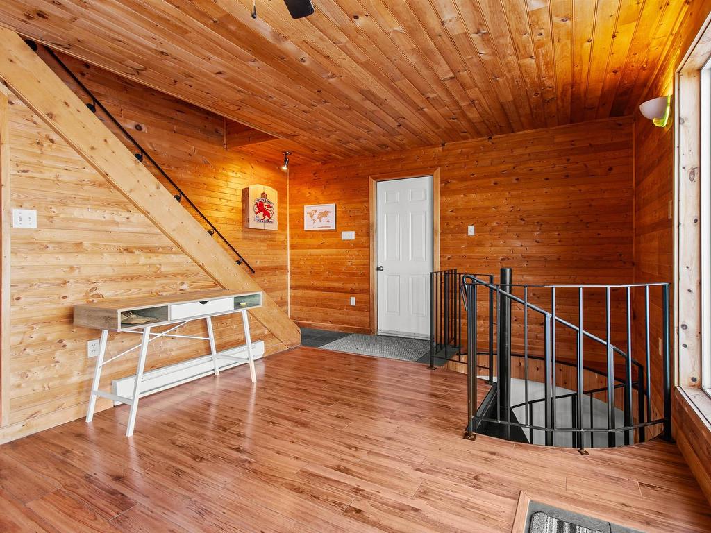 












408 Sherbrooke Lane

,
Walden,




NS
B0J 2E0

