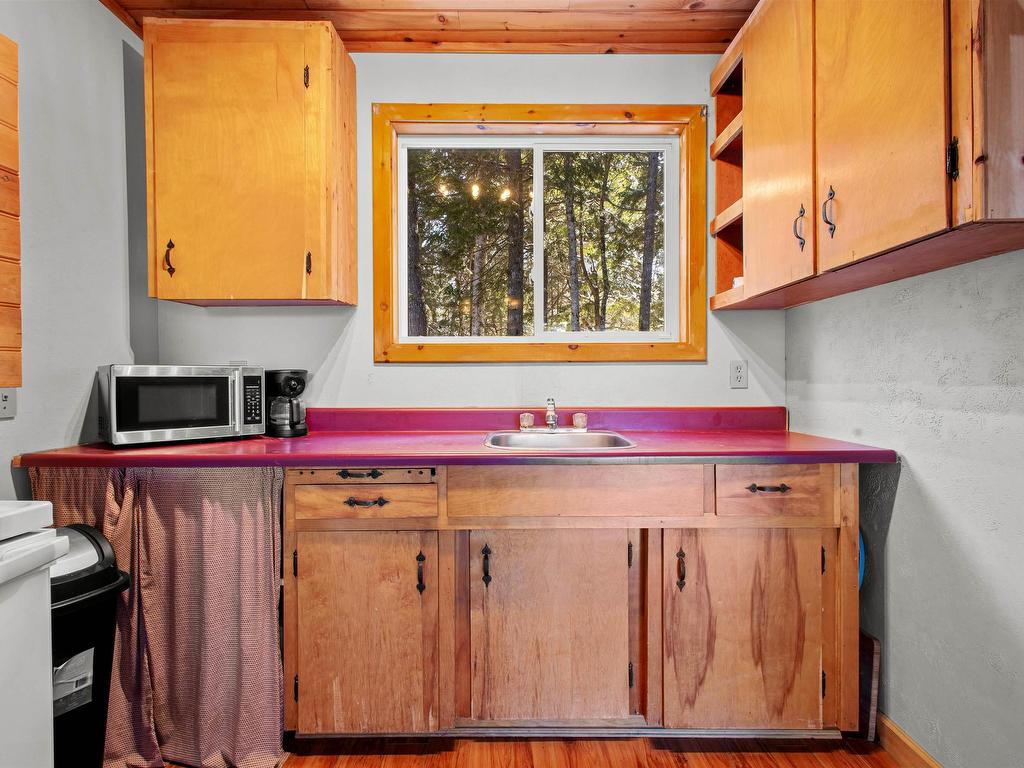 












408 Sherbrooke Lane

,
Walden,




NS
B0J 2E0

