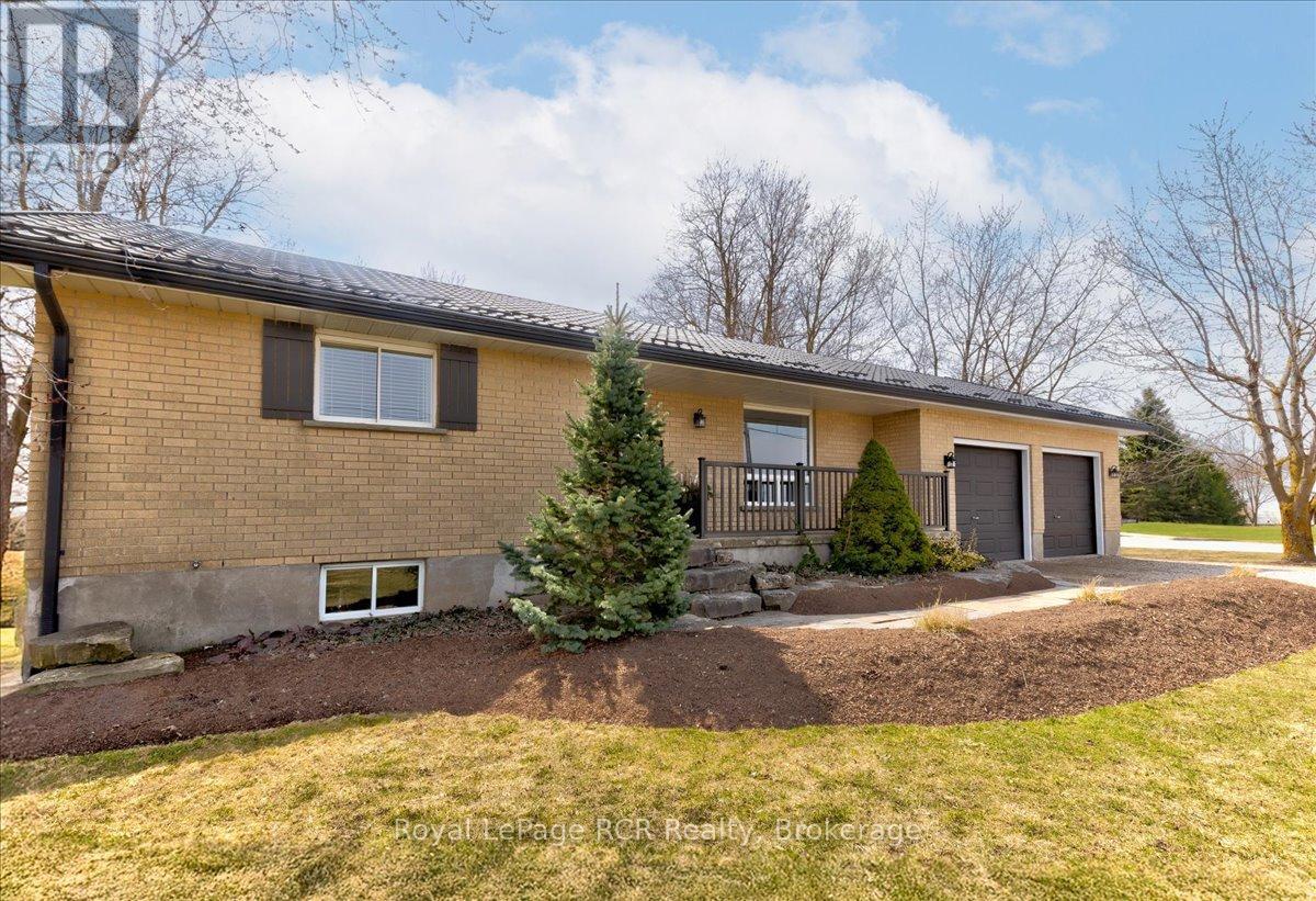 












8008 WELLINGTON ROAD 7 ROAD

,
Mapleton,




Ontario
N0G2K0

