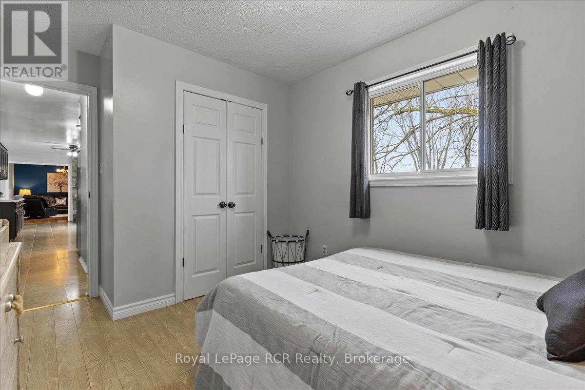 












8008 WELLINGTON ROAD 7 ROAD

,
Mapleton,




Ontario
N0G2K0


