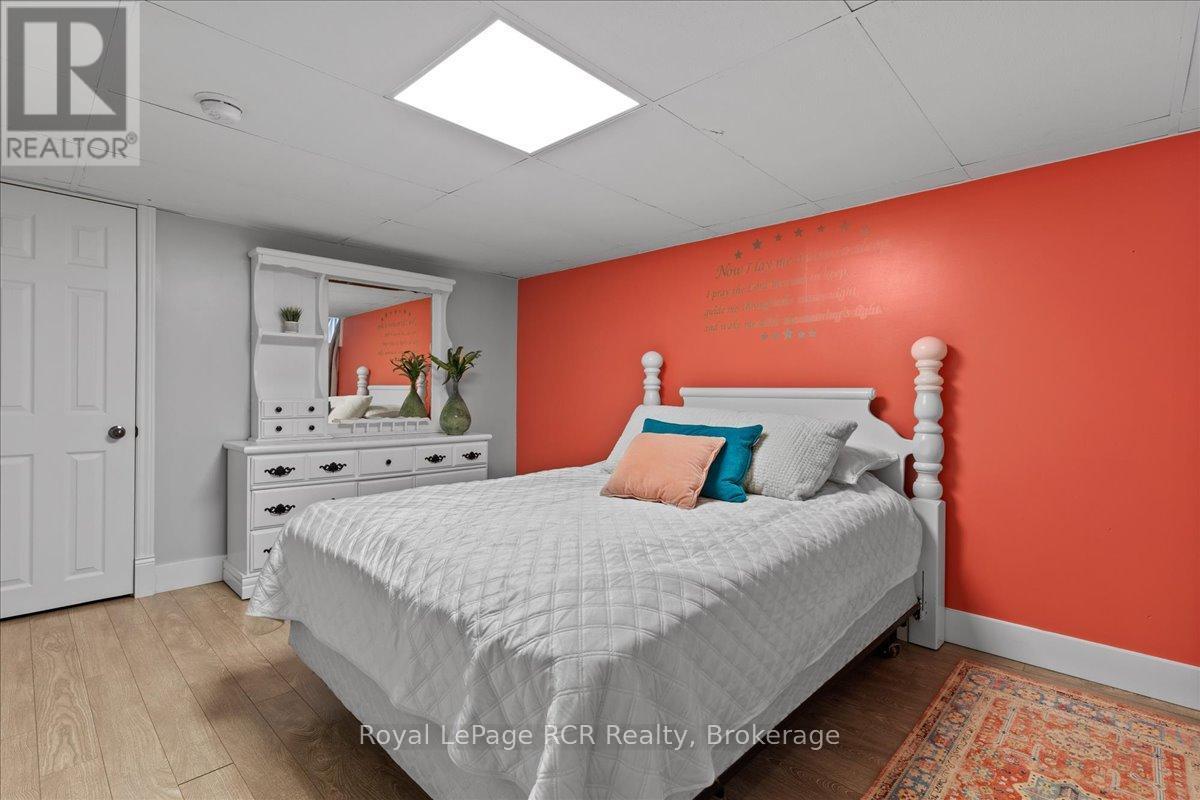












8008 WELLINGTON ROAD 7 ROAD

,
Mapleton,




Ontario
N0G2K0

