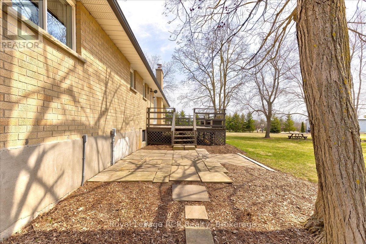 












8008 WELLINGTON ROAD 7 ROAD

,
Mapleton,




Ontario
N0G2K0

