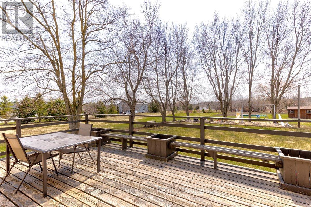 












8008 WELLINGTON ROAD 7 ROAD

,
Mapleton,




Ontario
N0G2K0

