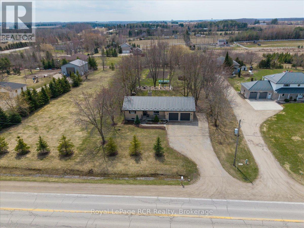 












8008 WELLINGTON ROAD 7 ROAD

,
Mapleton,




Ontario
N0G2K0

