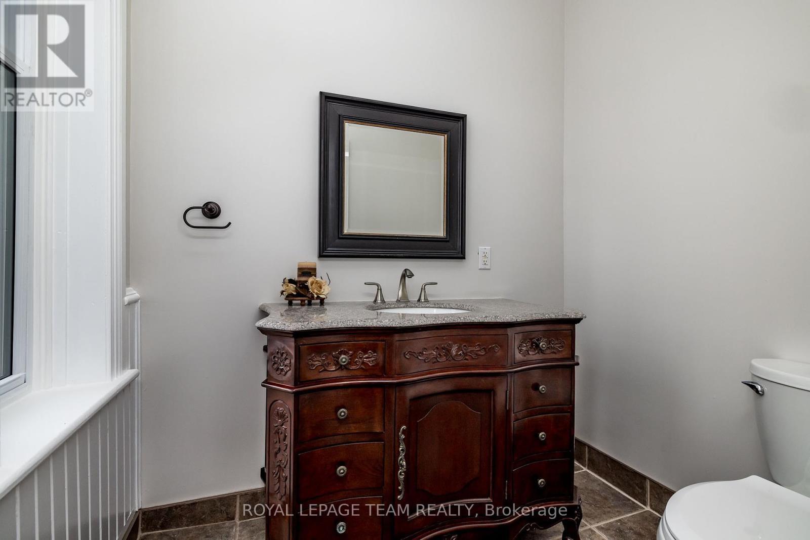 












294 DUMBRILLE STREET

,
North Grenville,




Ontario
K0G1J0

