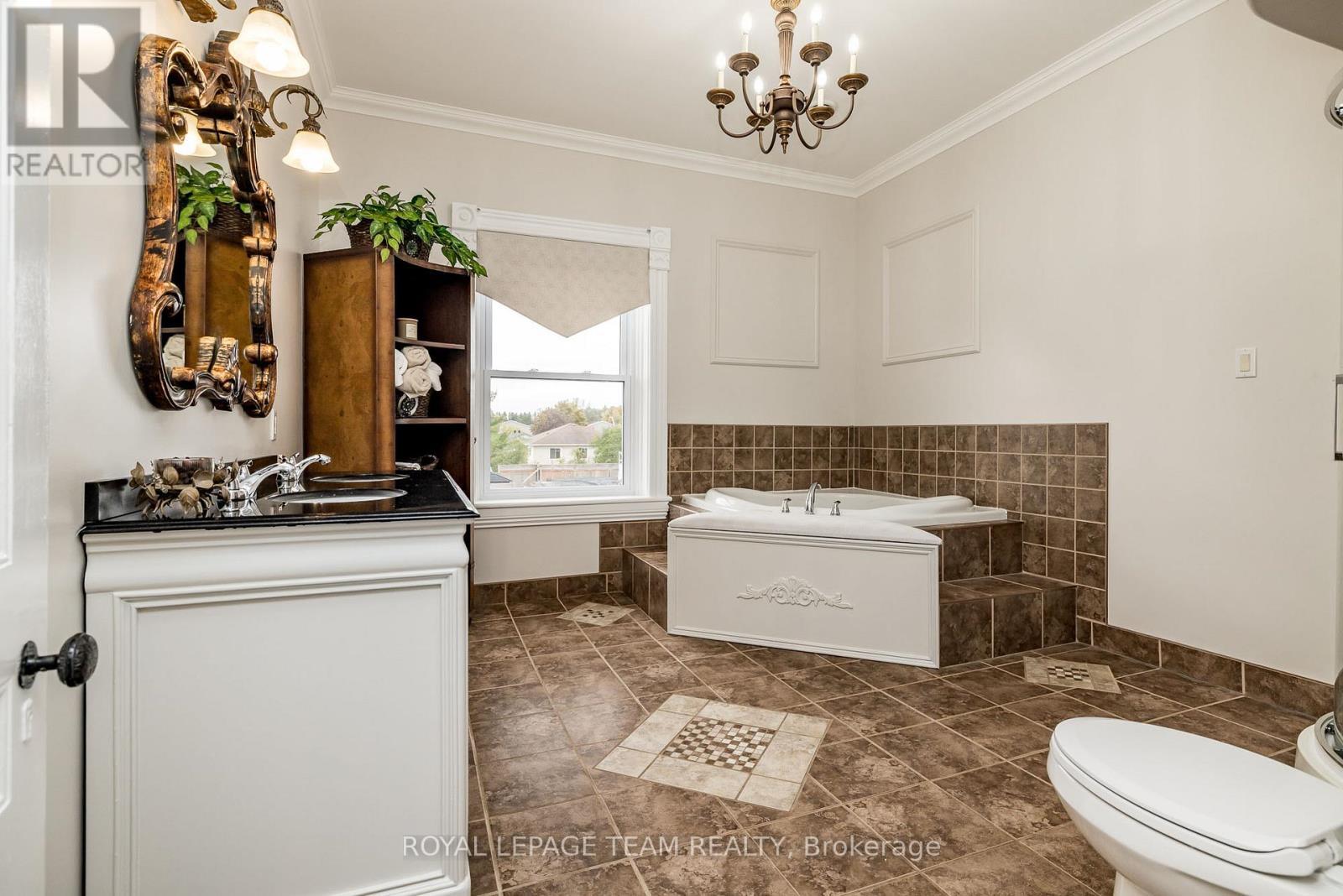 












294 DUMBRILLE STREET

,
North Grenville,




Ontario
K0G1J0

